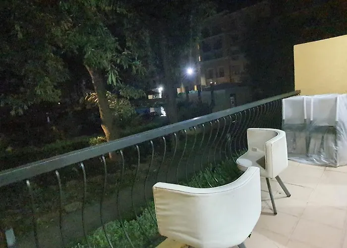 Apartment Jenz Poolside Condotels Cebu