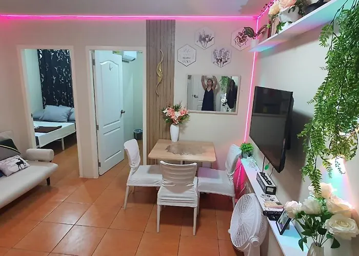 Apartment Jenz Poolside Condotels Cebu
