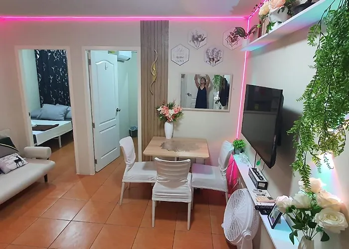 Jenz Poolside Condotels Apartment Cebu