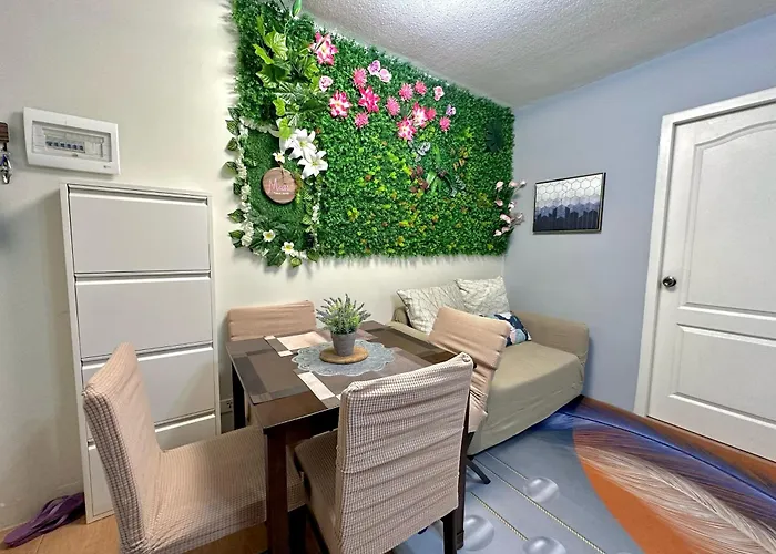 Apartment Jenz Poolside Condotels Cebu